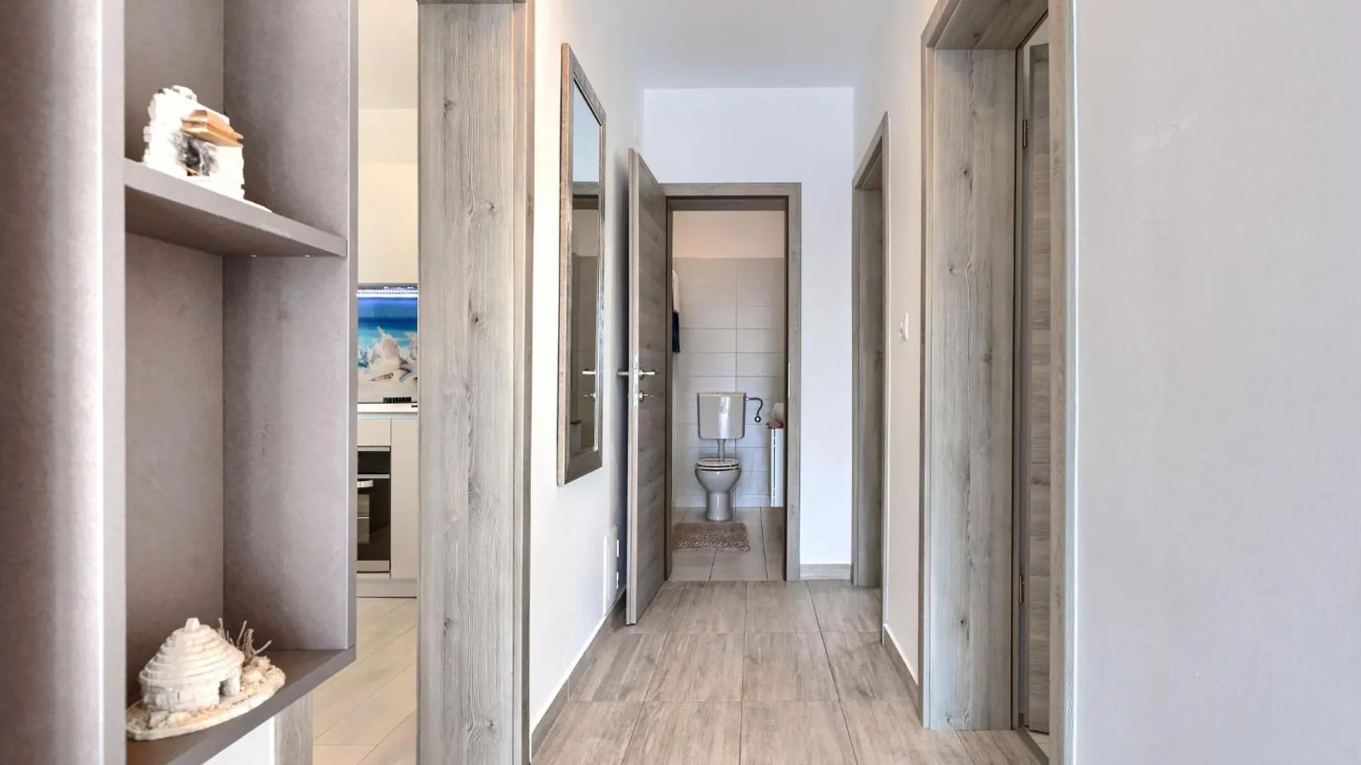 Apartment David By Interhome Loborika